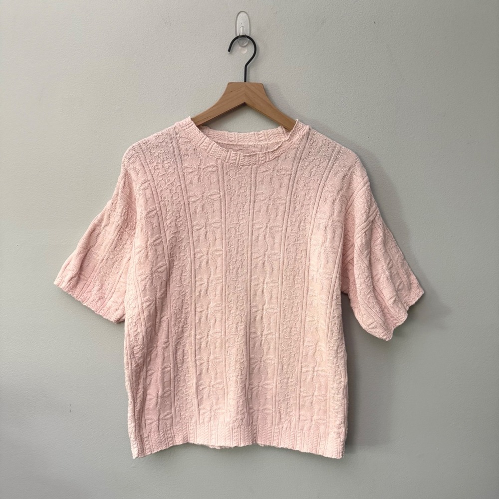 Vintage Women's Pink Short Sleeve Sweater Bow Pattern Large Cottagecore Grandma